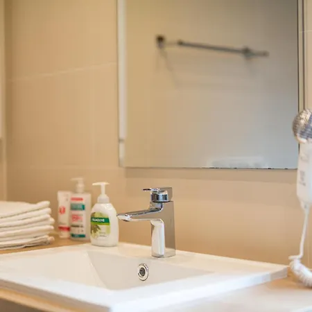 펜션 Kolorowe Karkonosze 셰시에카